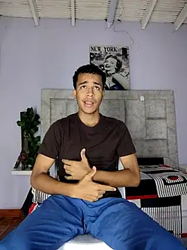 Snapshot of aston_xvera chatting on September 23, 2025, 3:42 am aston xvera online show from September 23, 2025, 3:42 am