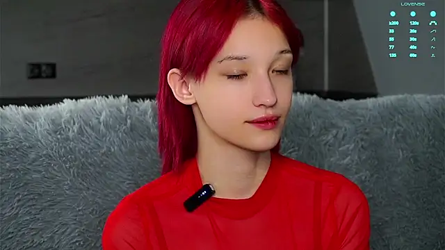 Snapshot of Likalense chatting on September 29, 2025, 2:22 pm Likalense online show from September 29, 2025, 2:22 pm