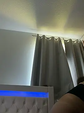 Snapshot of Lulumayxx chatting on April 6, 2026, 4:08 pm Lulumayxx online show from April 6, 2026, 4:08 pm