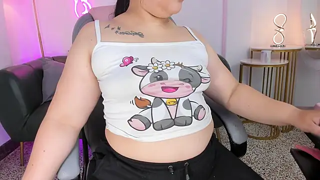 Miss Francheska online show from November 26, 2025, 11:55 am