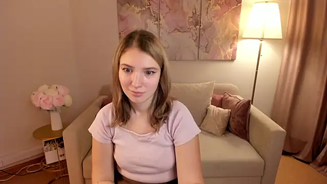 MilinaMorris online show from October 10, 2025, 1:04 am