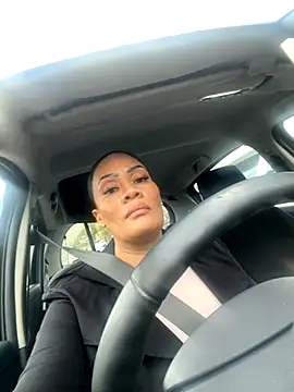 sugarsweetie8000 online show from October 31, 2025, 3:13 pm