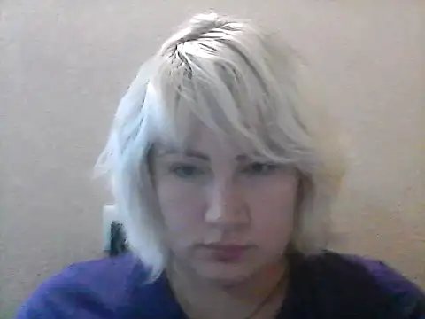 LallyLoveXx online show from September 13, 2025, 10:48 am