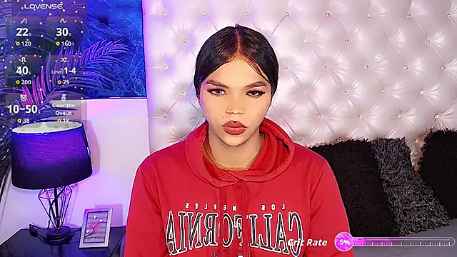 Snapshot of Valeria_Swett_ chatting on November 8, 2025, 9:57 pm Valeria Swett online show from November 8, 2025, 9:57 pm