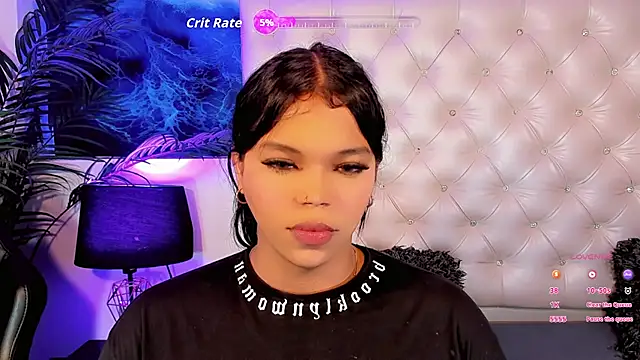 Valeria Swett  online show from April 28, 2026, 8:47 pm