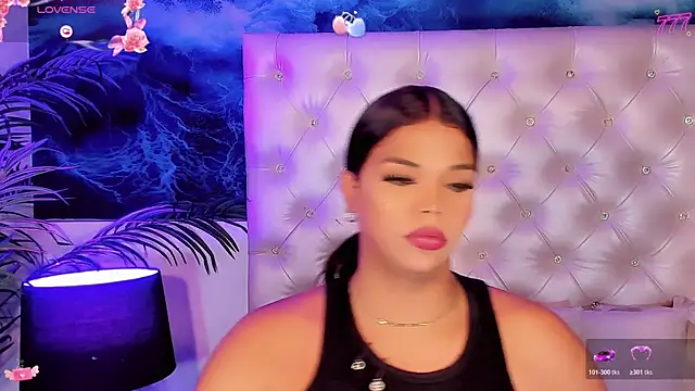 Snapshot of Valeria_Swett_ chatting on July 26, 2026, 8:16 pm Valeria Swett online show from July 26, 2026, 8:16 pm