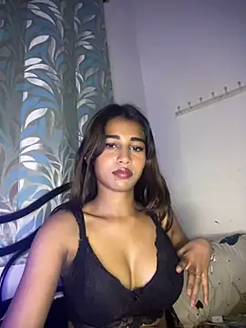 STRIP GLOW online show from March 14, 2026, 9:42 pm