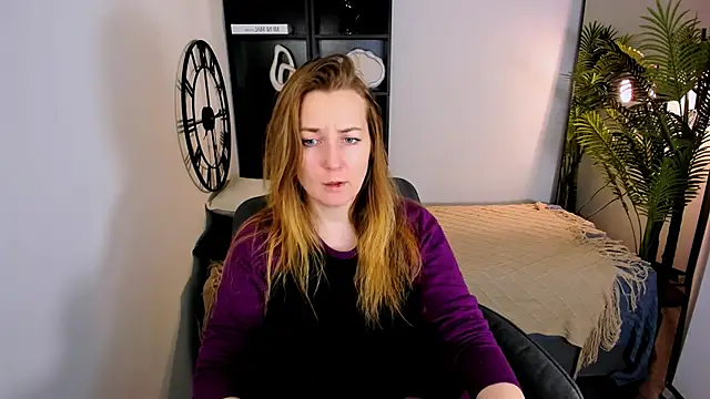 MeggySun online show from January 16, 2026, 12:09 pm