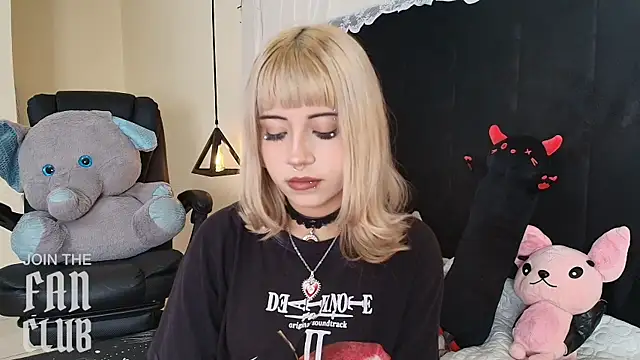 IvyBelle  online show from April 28, 2026, 11:26 am