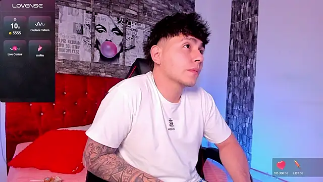 Snapshot of Nicolas_James_Sc chatting on March 13, 2026, 1:51 pm Nicolas James Sc online show from March 13, 2026, 1:51 pm