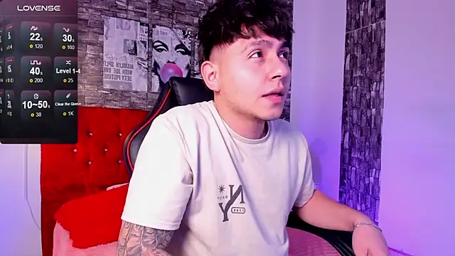 Snapshot of Nicolas_James_Sc chatting on March 14, 2026, 2:00 pm Nicolas James Sc online show from March 14, 2026, 2:00 pm