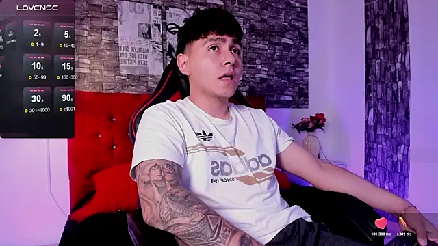 Snapshot of Nicolas_James_Sc chatting on March 17, 2026, 2:09 pm Nicolas James Sc online show from March 17, 2026, 2:09 pm