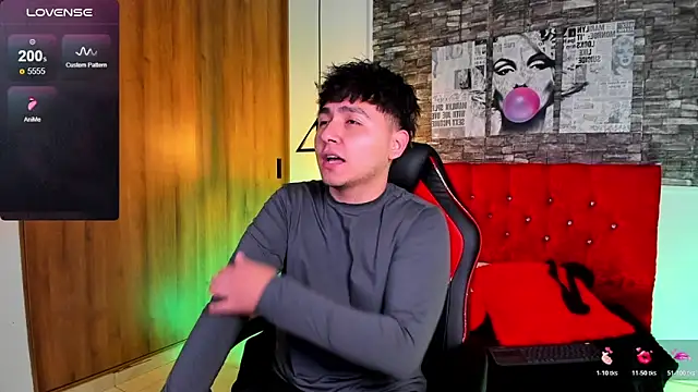 Snapshot of Nicolas_James_Sc chatting on March 20, 2026, 1:49 pm Nicolas James Sc online show from March 20, 2026, 1:49 pm