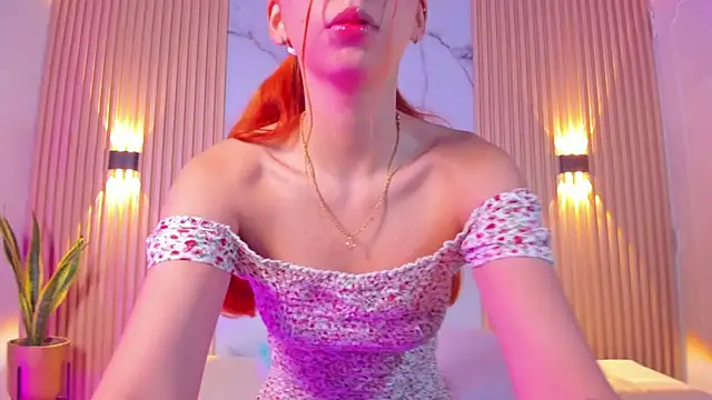 Snapshot of Alana_333 chatting on October 24, 2025, 11:50 am Alana 333 online show from October 24, 2025, 11:50 am