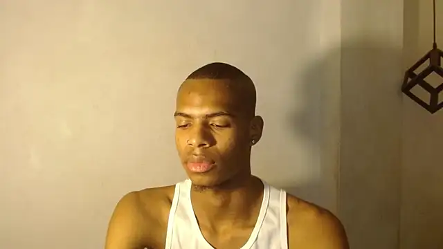 Snapshot of criss_zuri chatting on October 8, 2025, 11:41 am criss zuri online show from October 8, 2025, 11:41 am