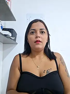 Naugthy-Mey online show from February 5, 2026, 2:11 pm