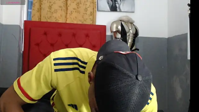 Snapshot of David_s3xy chatting on October 23, 2025, 2:16 pm David s3xy online show from October 23, 2025, 2:16 pm