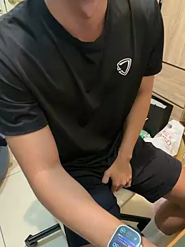 black xun online show from February 15, 2026, 3:31 pm