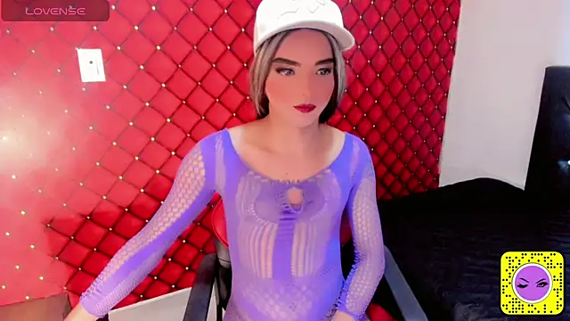 Snapshot of MIA_HOT23CM_S7S chatting on October 1, 2025, 8:26 pm MIA HOT23CM S7S online show from October 1, 2025, 8:26 pm