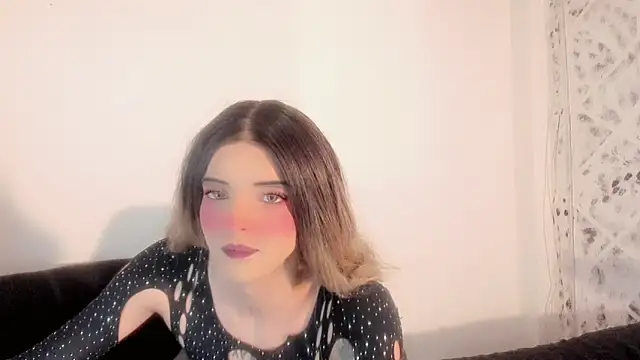 Snapshot of MIA_HOT23CM_S7S chatting on October 17, 2025, 11:13 am MIA HOT23CM S7S online show from October 17, 2025, 11:13 am