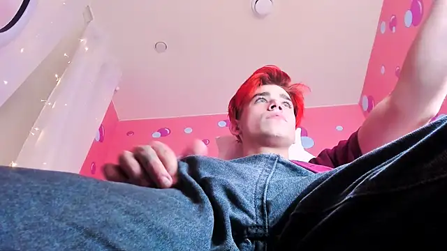 Blaiz Vok online show from September 17, 2025, 12:45 am