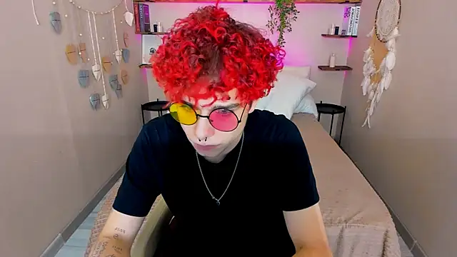 Blaiz Vok online show from December 1, 2025, 8:36 pm