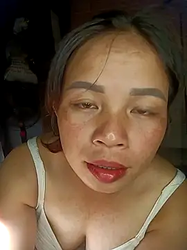 Snapshot of KumChyn chatting on October 9, 2025, 1:09 pm KumChyn online show from October 9, 2025, 1:09 pm