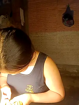 Snapshot of KumChyn chatting on October 20, 2025, 11:38 pm KumChyn online show from October 20, 2025, 11:38 pm