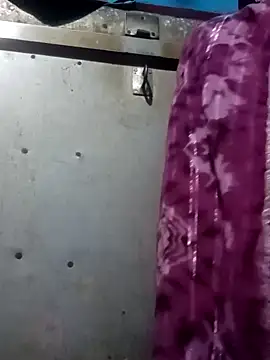 Hema4545 online show from October 29, 2025, 8:10 pm