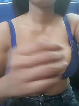 Sexy Mal89 online show from May 8, 2026, 5:29 pm