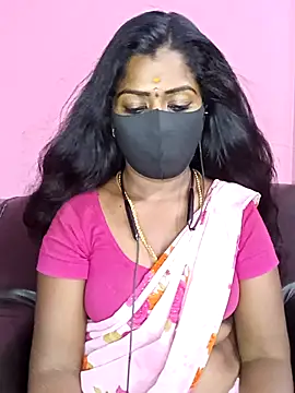 Snapshot of tamilammukuttyy chatting on September 26, 2025, 4:00 pm tamilammukuttyy online show from September 26, 2025, 4:00 pm
