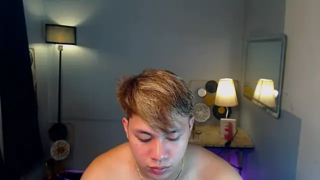 Snapshot of Urfucker_drei chatting on September 28, 2025, 9:03 am Urfucker drei online show from September 28, 2025, 9:03 am
