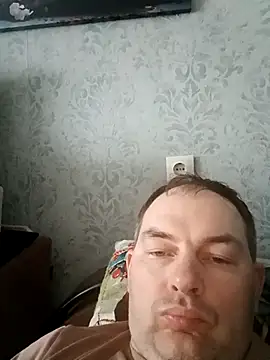 SummerArthur online show from September 20, 2025, 9:43 am