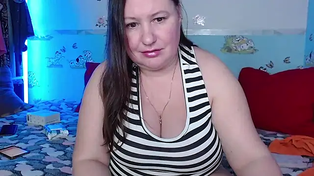 Dilfina online show from November 12, 2025, 2:39 pm