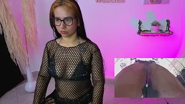 VioletaMedusa online show from September 26, 2025, 11:58 am