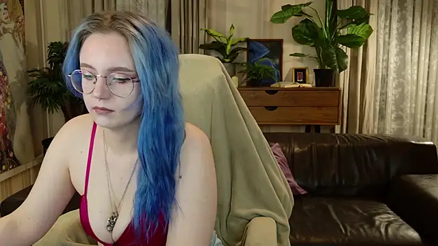 EtherealElysium online show from September 17, 2025, 8:43 pm