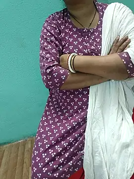 desi boudi87 online show from March 5, 2026, 10:22 am