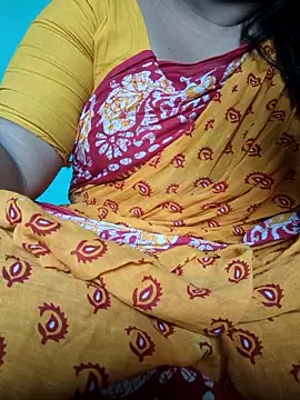 desi boudi87 online show from May 8, 2026, 8:41 am