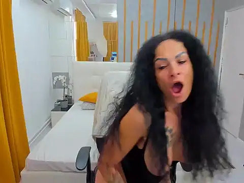 Snapshot of MarbellaRyder chatting on September 24, 2025, 11:02 am MarbellaRyder online show from September 24, 2025, 11:02 am