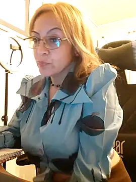 Snapshot of Gatithaaa chatting on June 29, 2026, 6:08 am Gatithaaa online show from June 29, 2026, 6:08 am