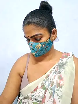 sherlin24 online show from October 3, 2025, 3:53 pm