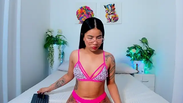 Snapshot of LiilithNova chatting on September 28, 2025, 4:07 am LiilithNova online show from September 28, 2025, 4:07 am