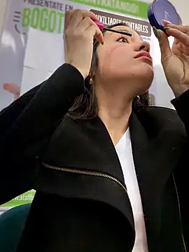 CHARLOTTE  05 online show from February 5, 2026, 12:10 pm