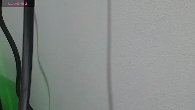 Snapshot of Amy_monroee chatting on September 27, 2025, 10:04 pm Amy monroee online show from September 27, 2025, 10:04 pm