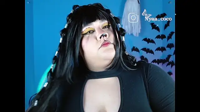 Snapshot of Nyaa_Coco chatting on October 18, 2025, 11:38 pm Nyaa Coco online show from October 18, 2025, 11:38 pm