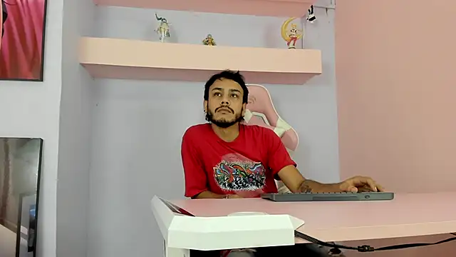 Boss Domiinator online show from May 3, 2026, 11:27 am