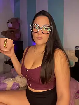 Snapshot of alilith chatting on February 21, 2026, 7:48 pm alilith online show from February 21, 2026, 7:48 pm