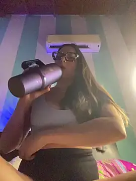 Snapshot of alilith chatting on March 2, 2026, 8:15 pm alilith online show from March 2, 2026, 8:15 pm