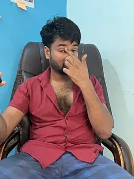 MeekBatgirl online show from September 26, 2025, 7:12 am