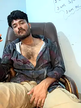 MeekBatgirl online show from October 13, 2025, 5:02 pm